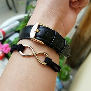 FREE WITH BUNDLE 💕 Gold Infinity Rope Bracelet
